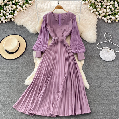 Robe élégante à manches longues et col en V, coupe trapèze, RF0228