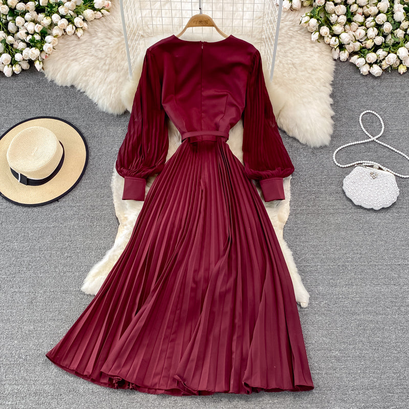 Robe élégante à manches longues et col en V, coupe trapèze, RF0228