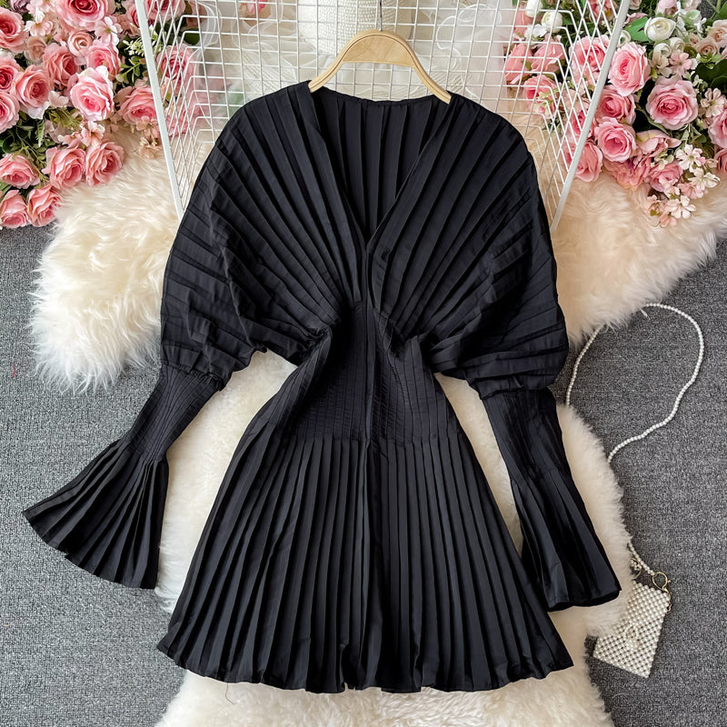 Robe unique à manches longues et col en V, robe tendance RF0226