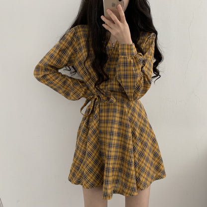 Robe à carreaux à manches longues et col en V, jolie robe tendance RF0225