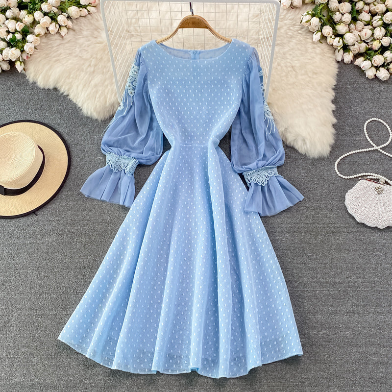 Robe trapèze à manches longues en dentelle, jolie robe tendance RF0222