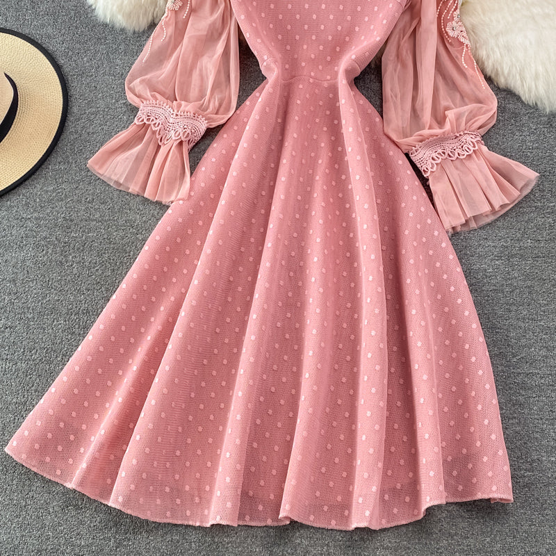 Robe trapèze à manches longues en dentelle, jolie robe tendance RF0222