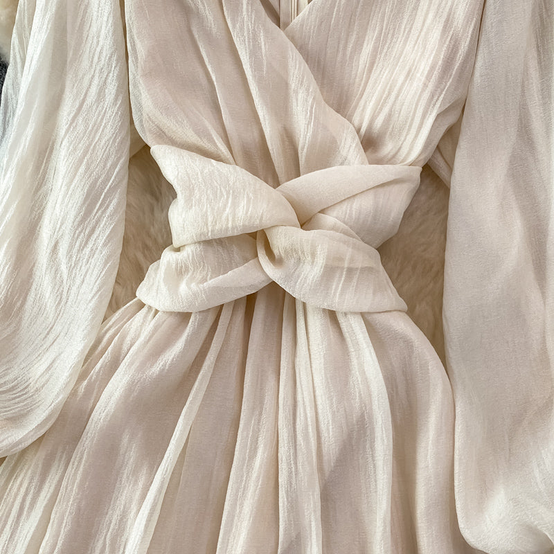 Robe champagne à manches longues et col en V, robe tendance RF0217