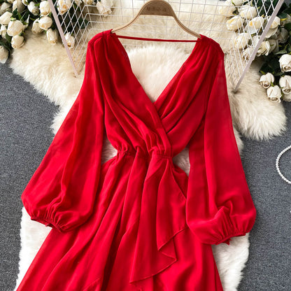 Robe rouge en mousseline à manches longues et col en V, coupe trapèze, RF0213