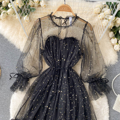 Robe mignonne à manches longues en tulle, robe tendance RF0207
