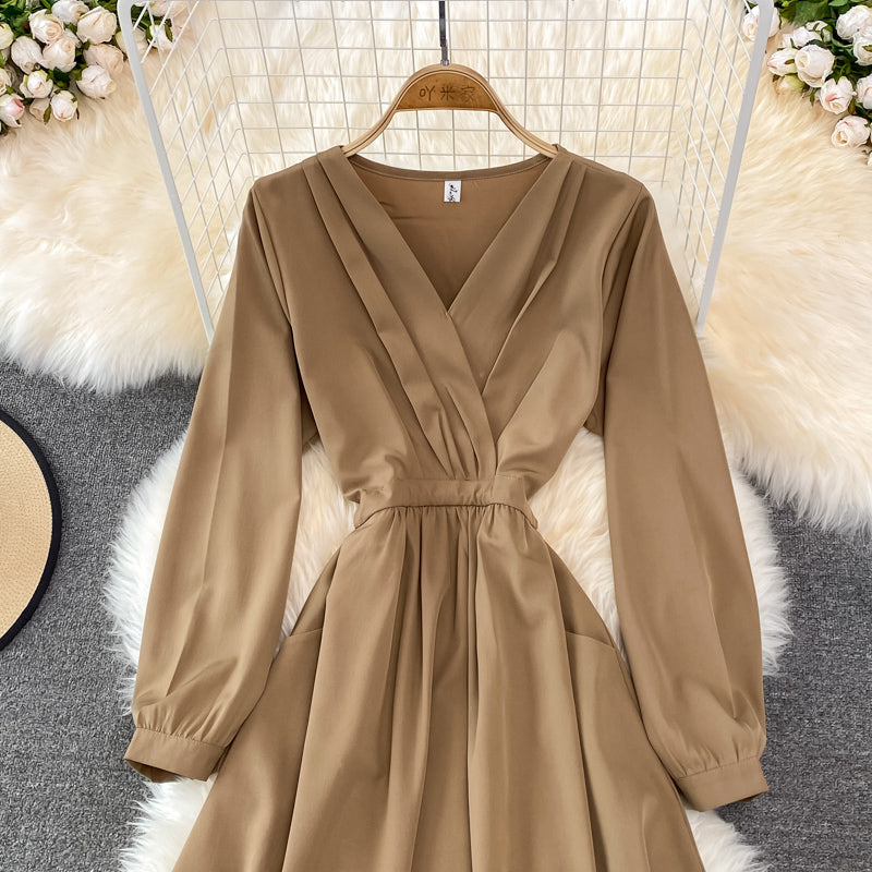 Robe simple à manches longues et col en V, robe tendance RF0206