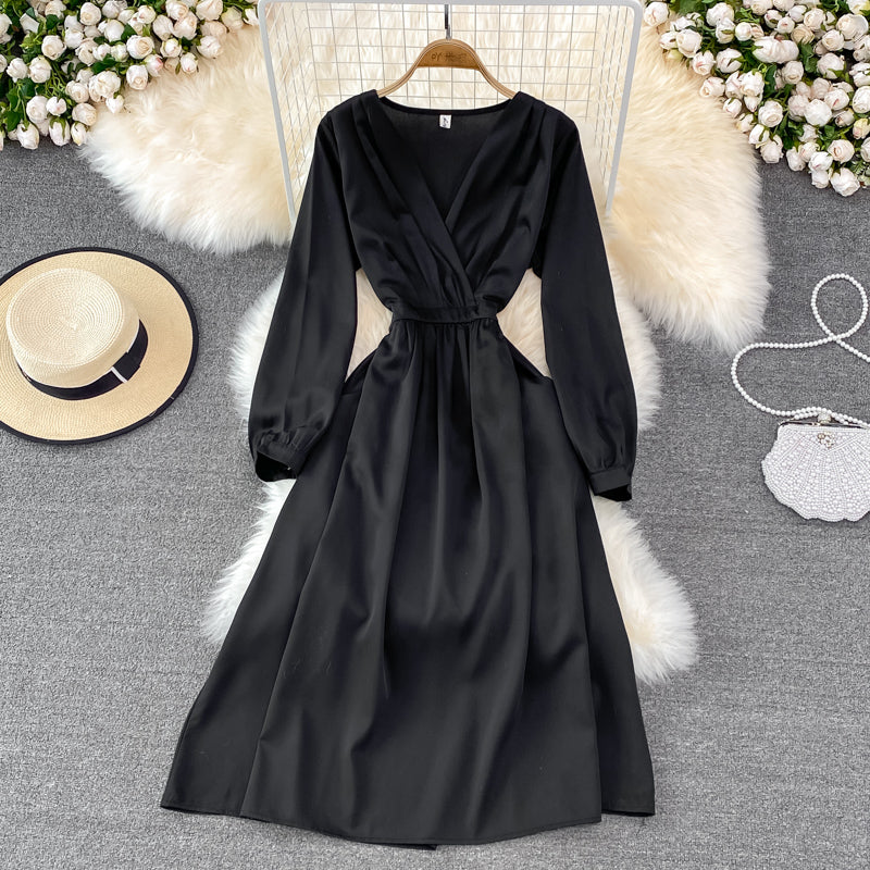 Robe simple à manches longues et col en V, robe tendance RF0206
