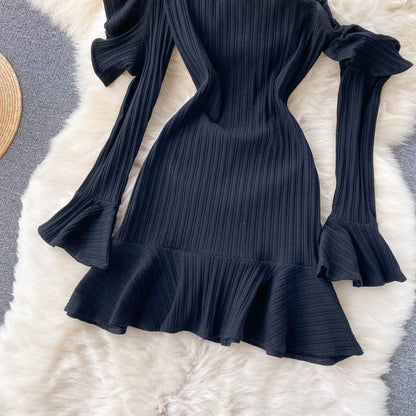 Robe noire asymétrique à manches longues, robe tendance RF0204