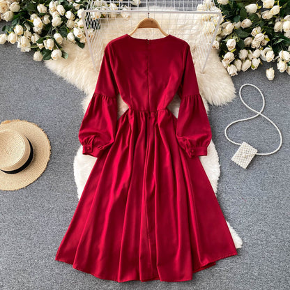 Robe trapèze à manches longues et col en V, jolie robe tendance RF0197