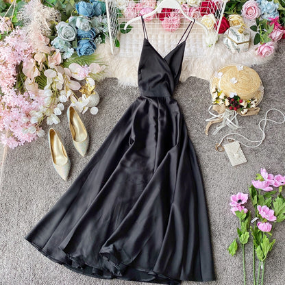 Robe trapèze élégante en satin à col en V et à la mode RF0196