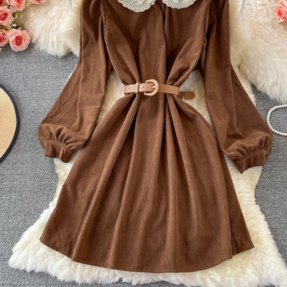 Robe trapèze à manches longues en dentelle douce RF0186