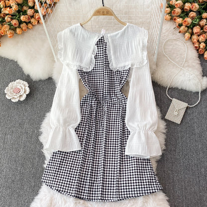 Robe trapèze à manches longues et motif pied-de-poule, RF0185