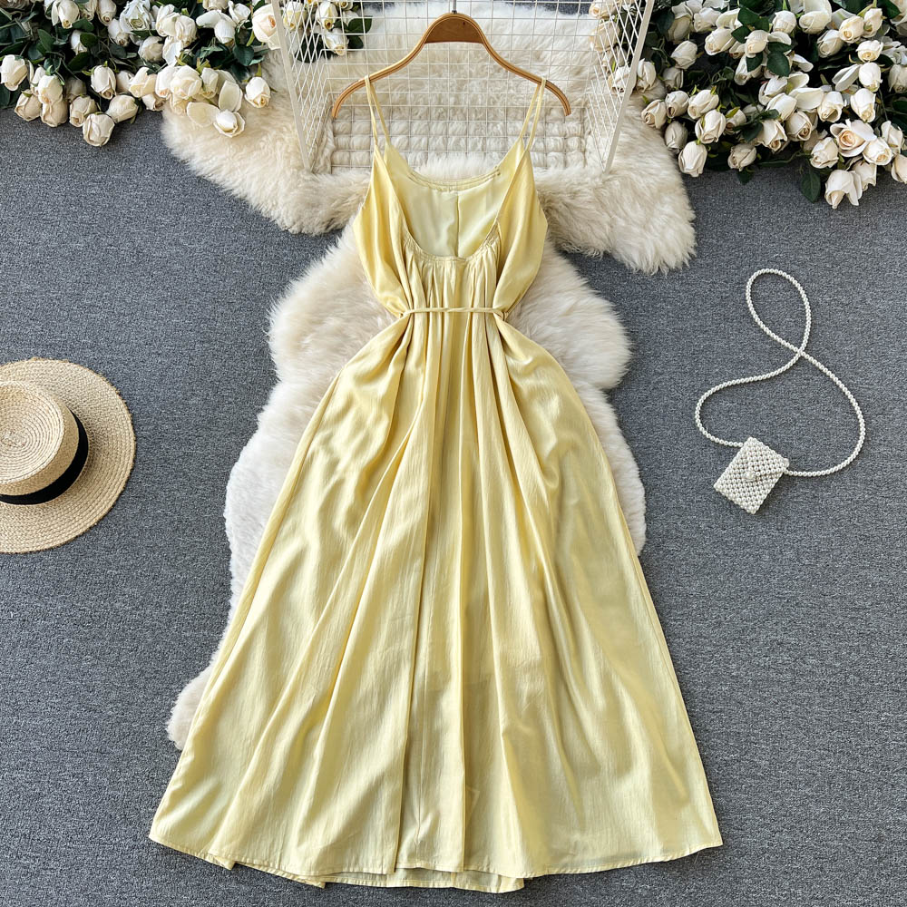 Gelbes A-Linien-Kurzkleid, modisches Kleid RF0040