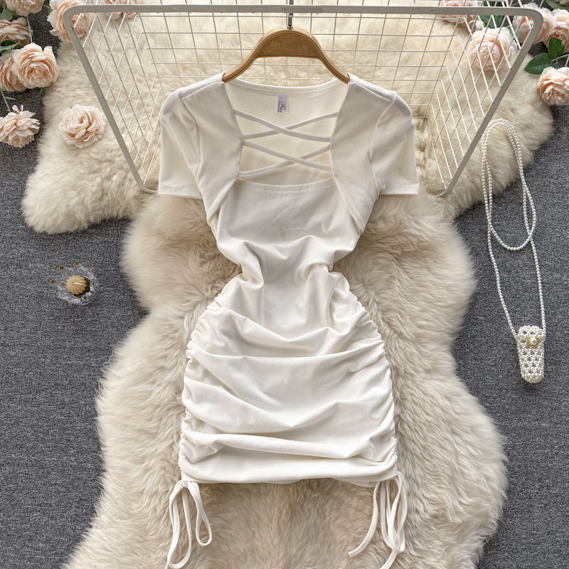 Einfaches Kleid mit Kordelzug RF0039