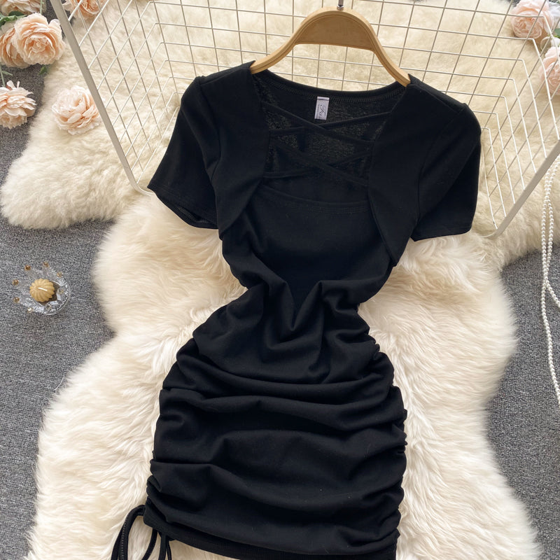 Einfaches Kleid mit Kordelzug RF0039