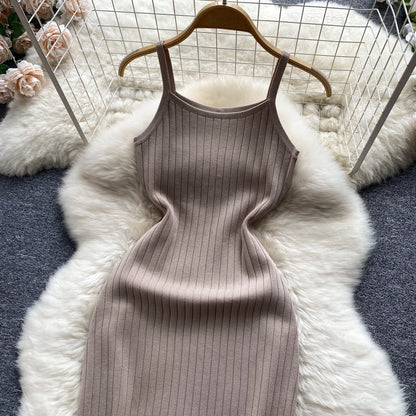 Einfaches Spaghettiträgerkleid RF0037