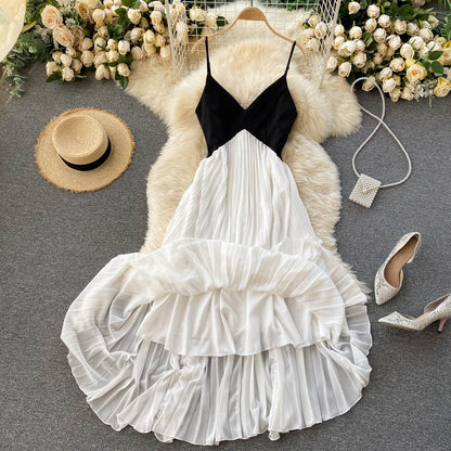 Einfaches V-Ausschnitt Kurzes Kleid Modekleid RF0036