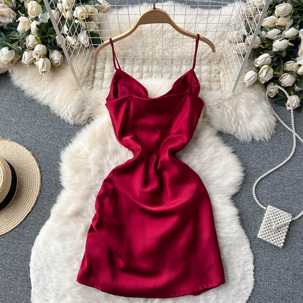 Einfaches Satin-Kurzkleid, Modekleid RF0011