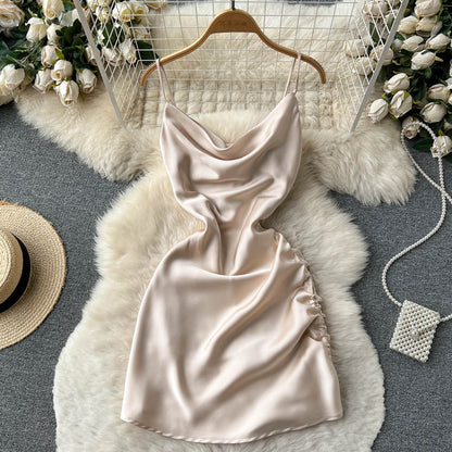 Einfaches Satin-Kurzkleid, Modekleid RF0011