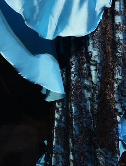 Vintage-Ballkleid Inspo Meerjungfrau Neckholder Blau Satin Mit Schwarzer Spitze 80er Jahre Langes Abendkleid N2833