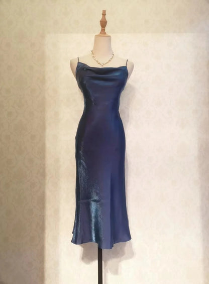 Vintage-Abschlussballkleider 70er Jahre Meerjungfrau Spaghettiträger Marineblau Teelänge Festliche Outfits RB4287