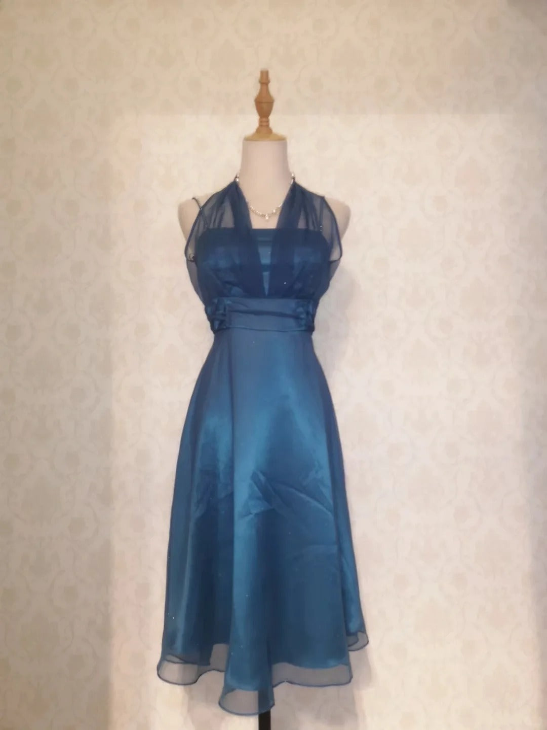 Vintage A line Halter Blue Chiffon 12th Grad Knee length Aesthetic Look Homecoming Dresses RB4313