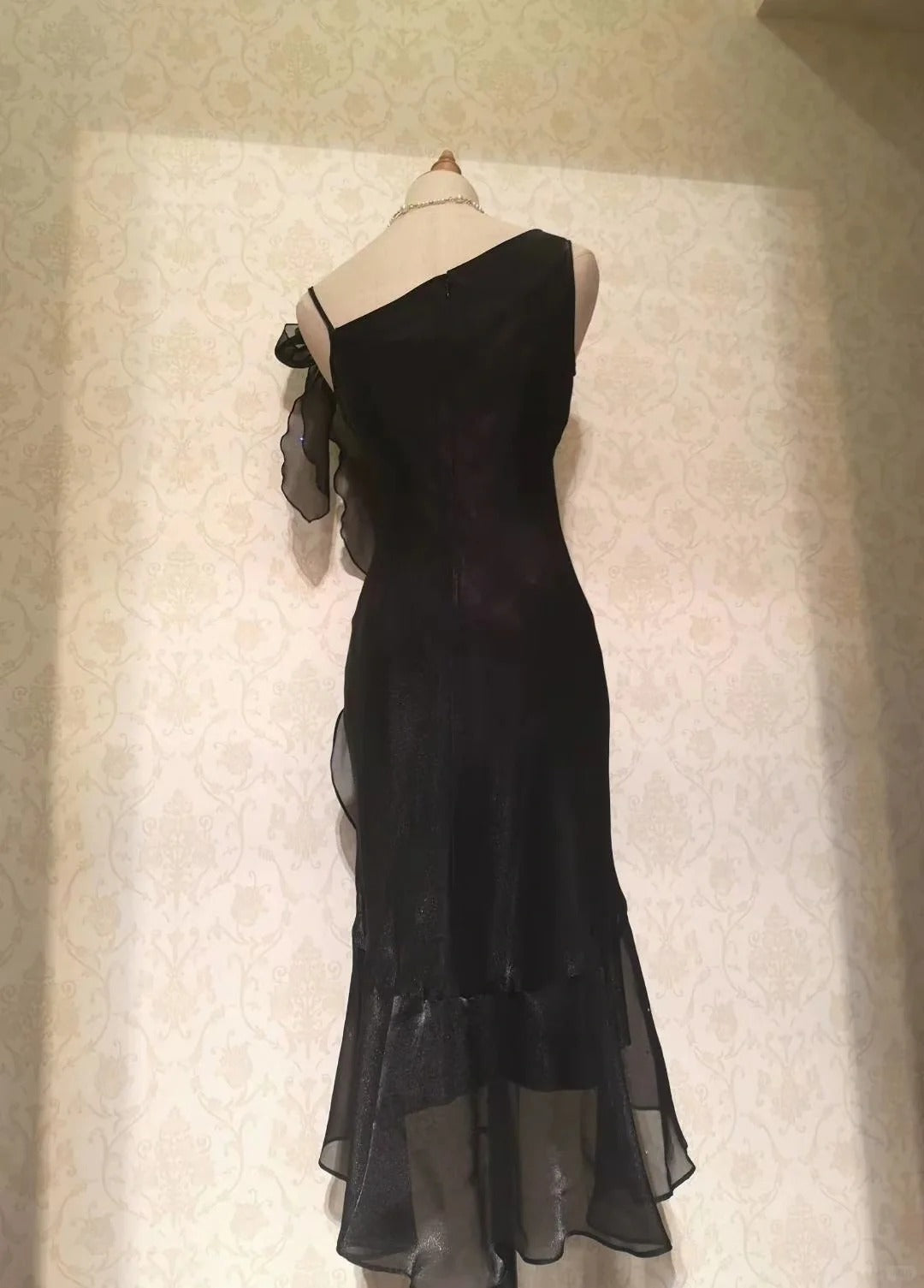 Vintage Prom Dresses 70s Mermaid Little Black Dress With Ruffle Tea Length Formal Outfits RB4298