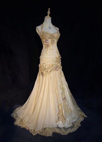 Inspiration Robes de bal vintage Sirène Halter Dorée Sans manches Années 80 Avec Appliques Robes de soirée N3371