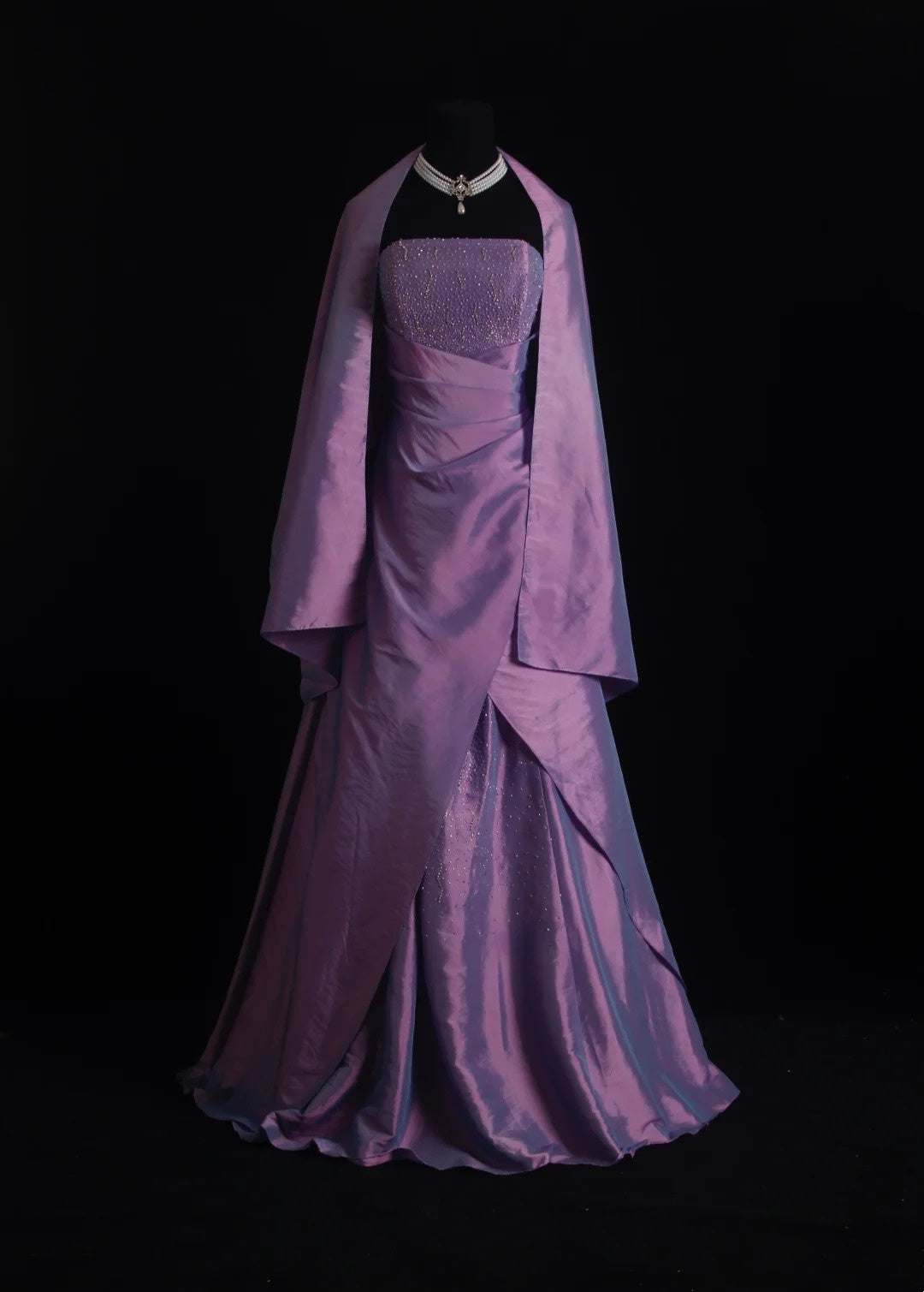Vintage Ball Gown Strapless Purple With Beading Cape Floor Length Prom Dresses Inspo Evening Outfits RB4340