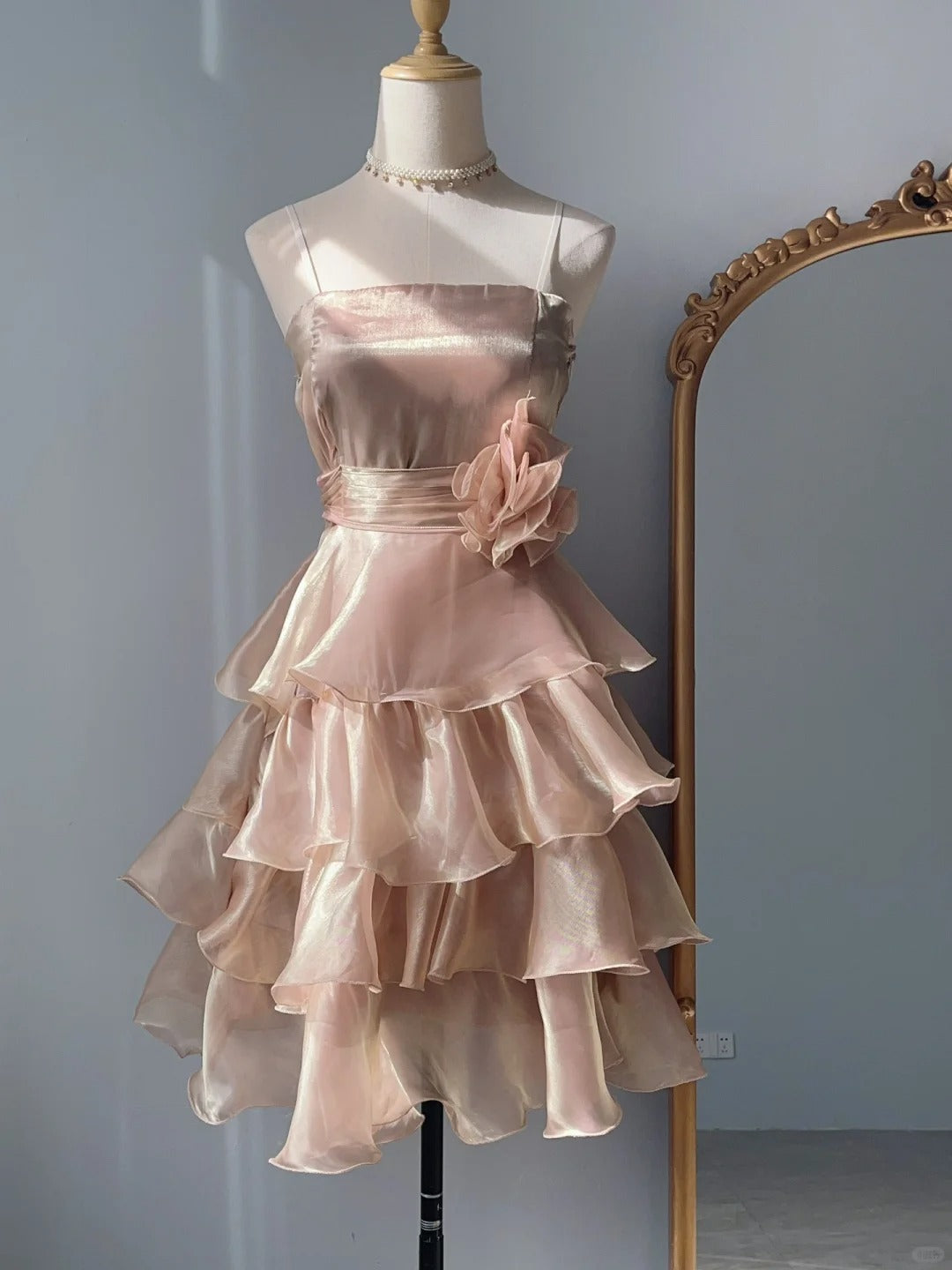 Vintage Ballkleid 80er Jahre Spaghettiträger 9. Klasse Kniekleid Ästhetischer Look Abschlussballkleider RB4271