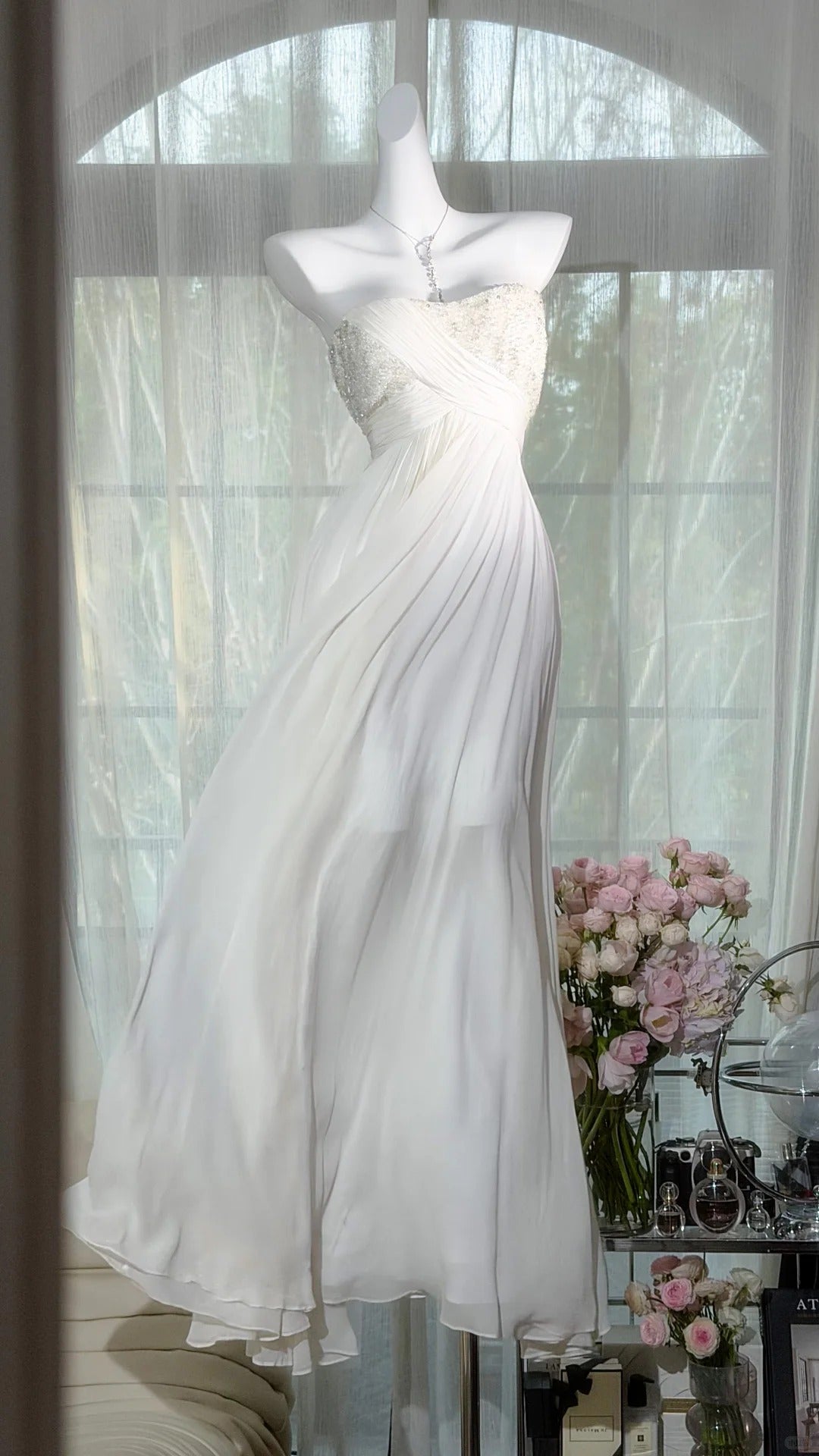 Robes de bal modestes trapèze bustier en mousseline de soie blanche longue robes de soirée N3525